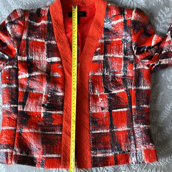 Escada Blazer - Picture 7 of 11